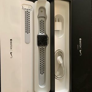 Apple Watch Series 3 NIKE EDITION